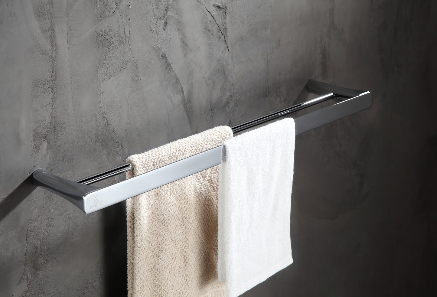 Caster 3 Series Towel Bar in Polished Chrome