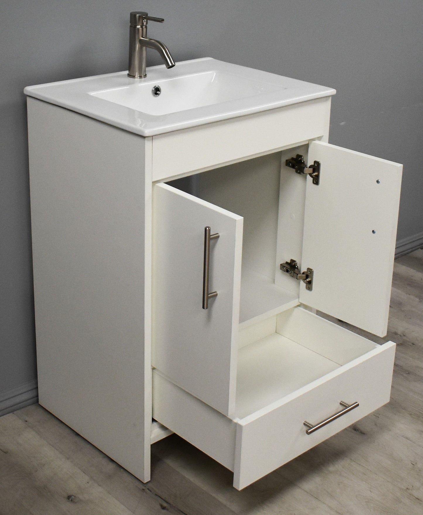 Volpa USA Pacific 24" Modern Soft White Bathroom Vanity MTD-3124W-14 AO