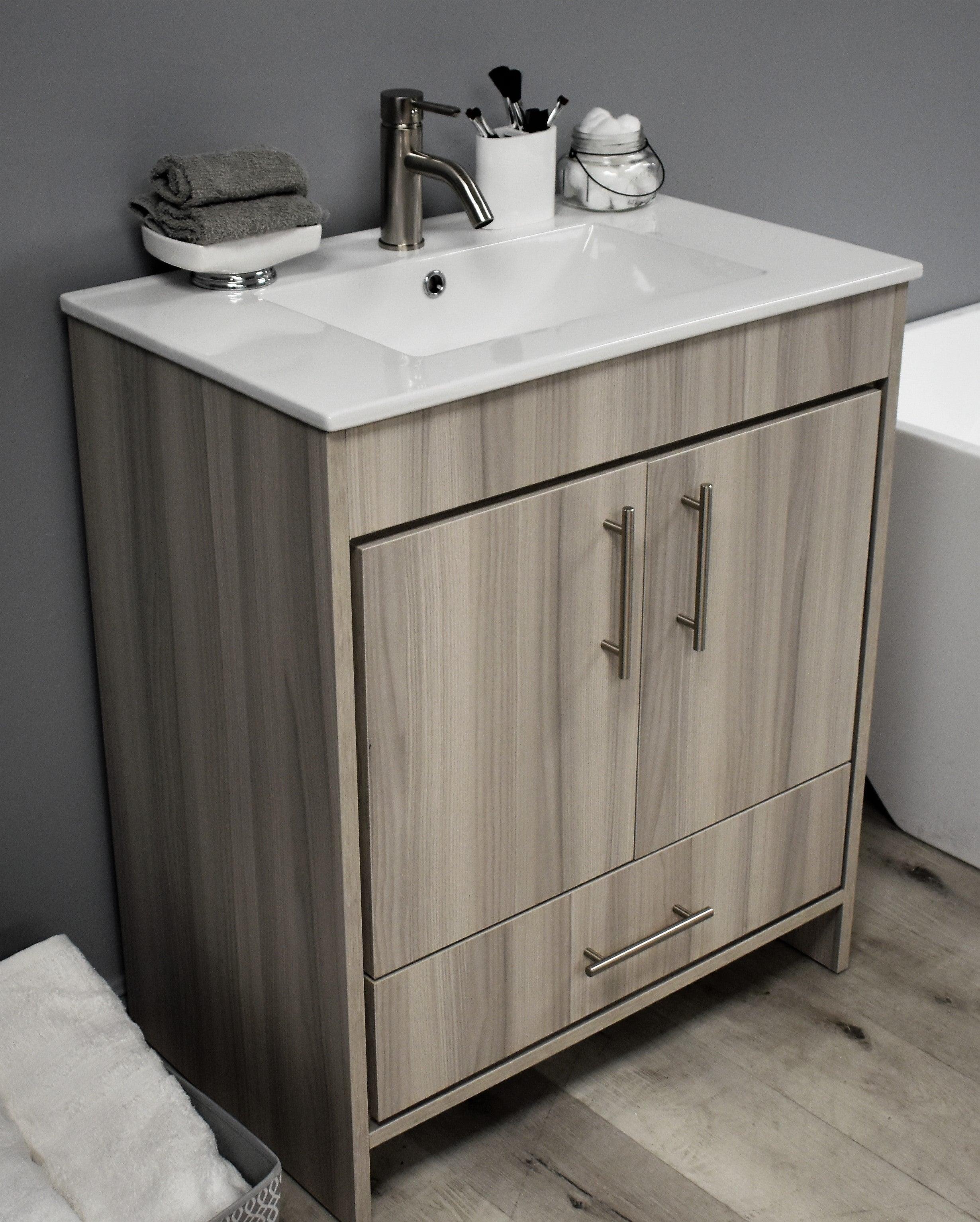 Volpa USA Pacific 30" Modern Bathroom Vanity MTD-3130-14