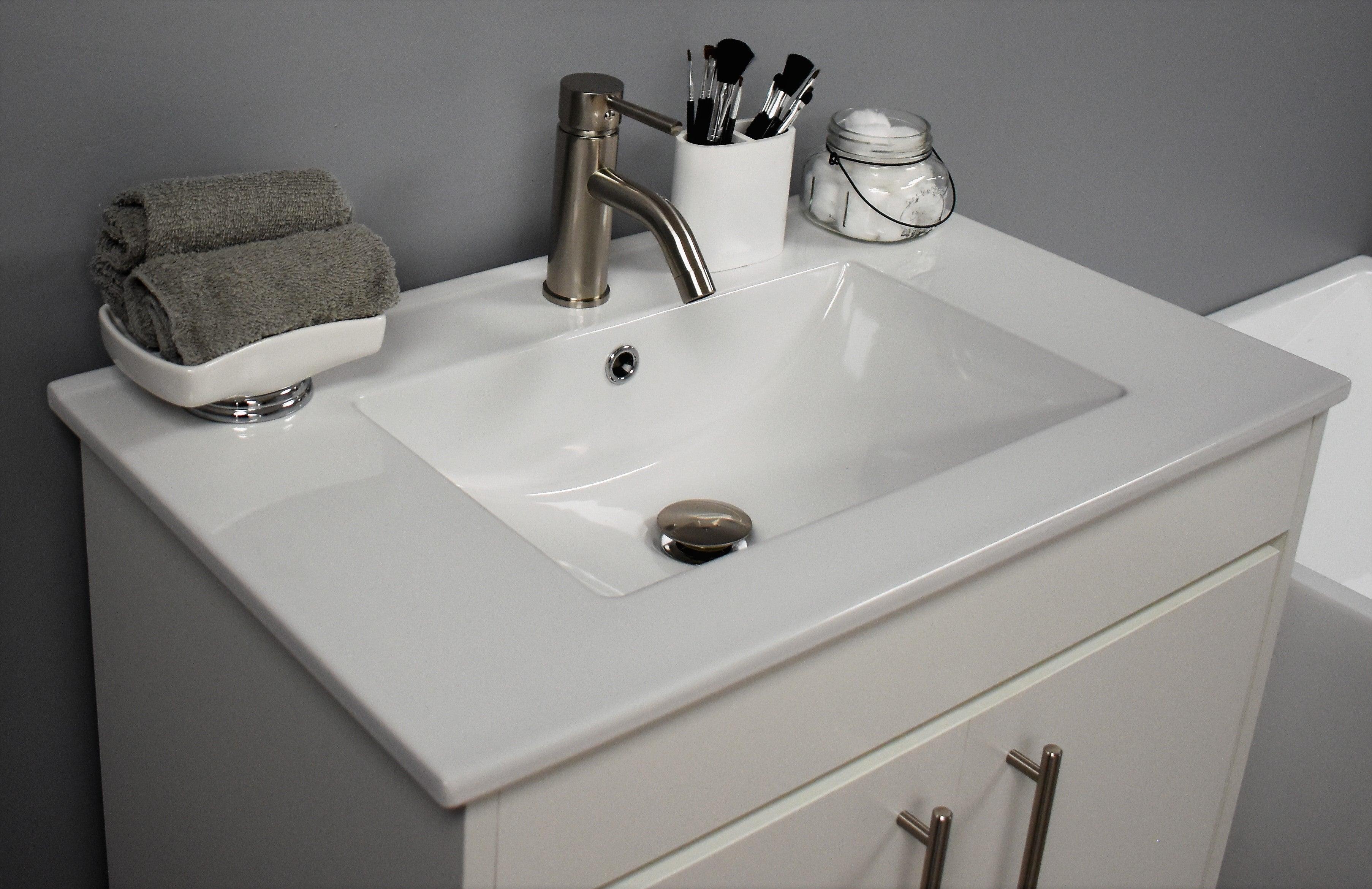 Volpa USA Pacific 30" Modern Bathroom Vanity MTD-3130-14