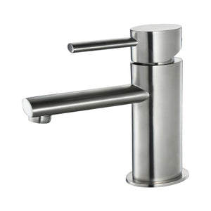 Single Handle Lavatory Faucet in Brush Nickel F01 113 02