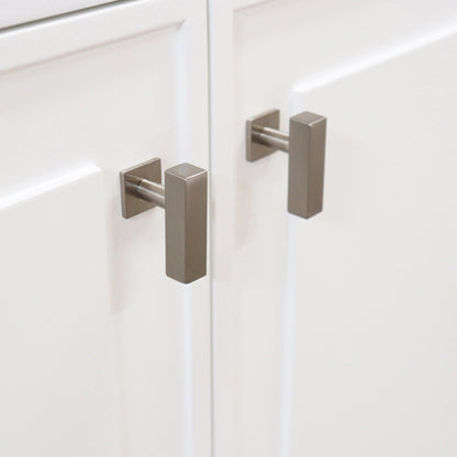  Brushed Nickel  hardware finish