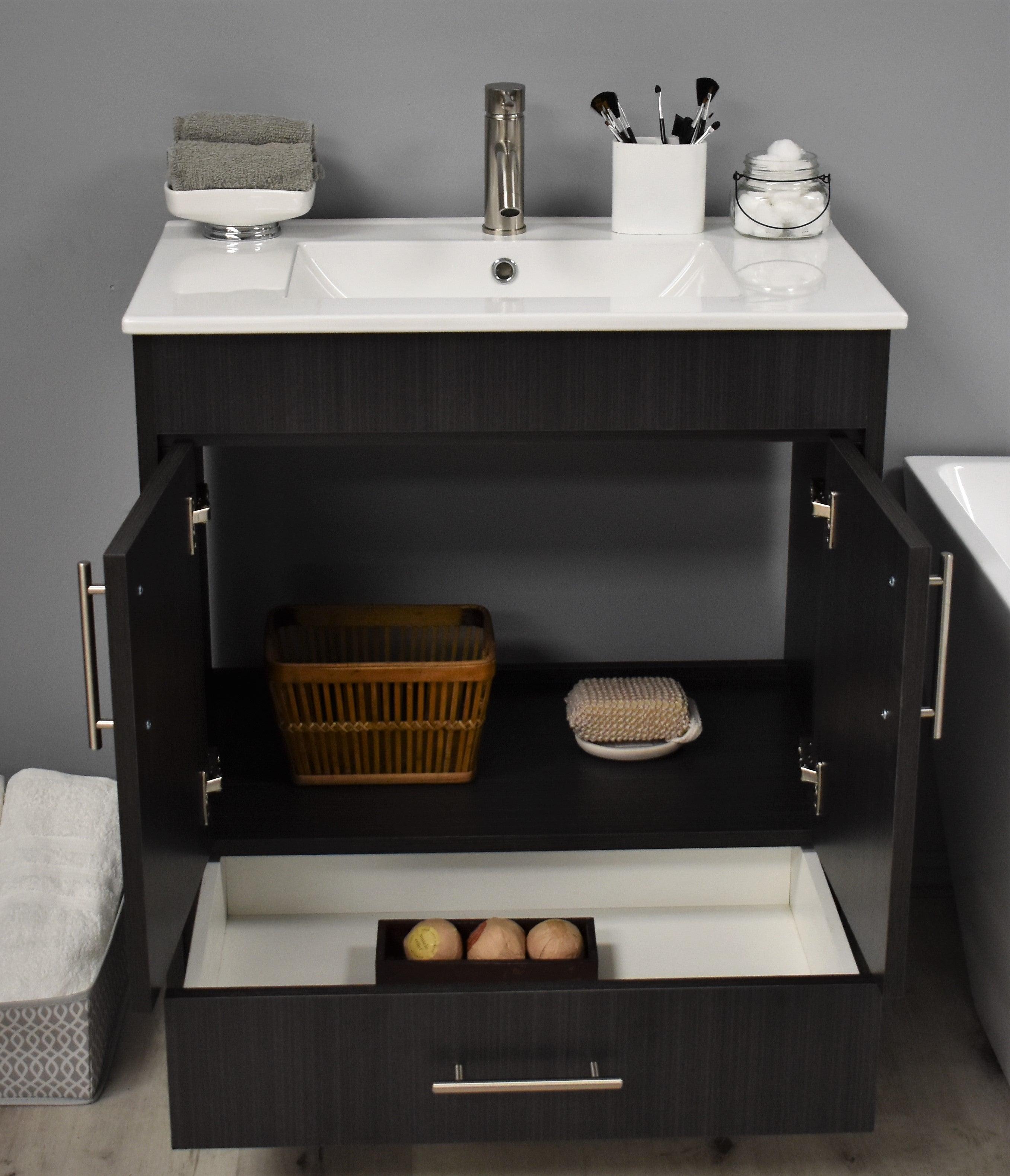 Volpa USA Pacific 30" Modern Bathroom Vanity MTD-3130-14