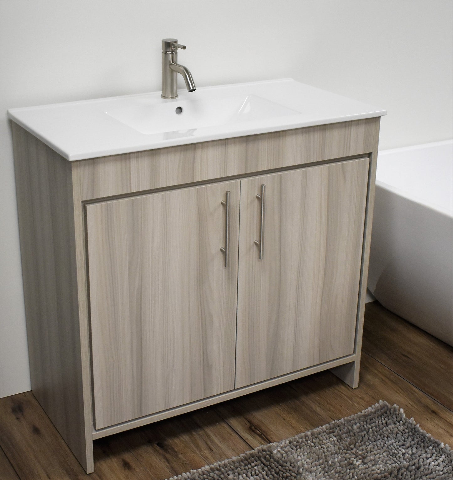 Volpa USA Villa 36" Modern Bathroom Vanity MTD-3436-14