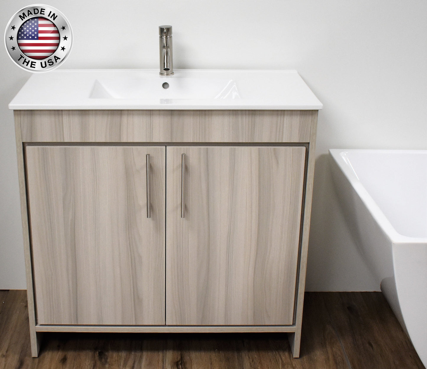 Volpa USA Villa 36" Modern Bathroom Vanity MTD-3436-14