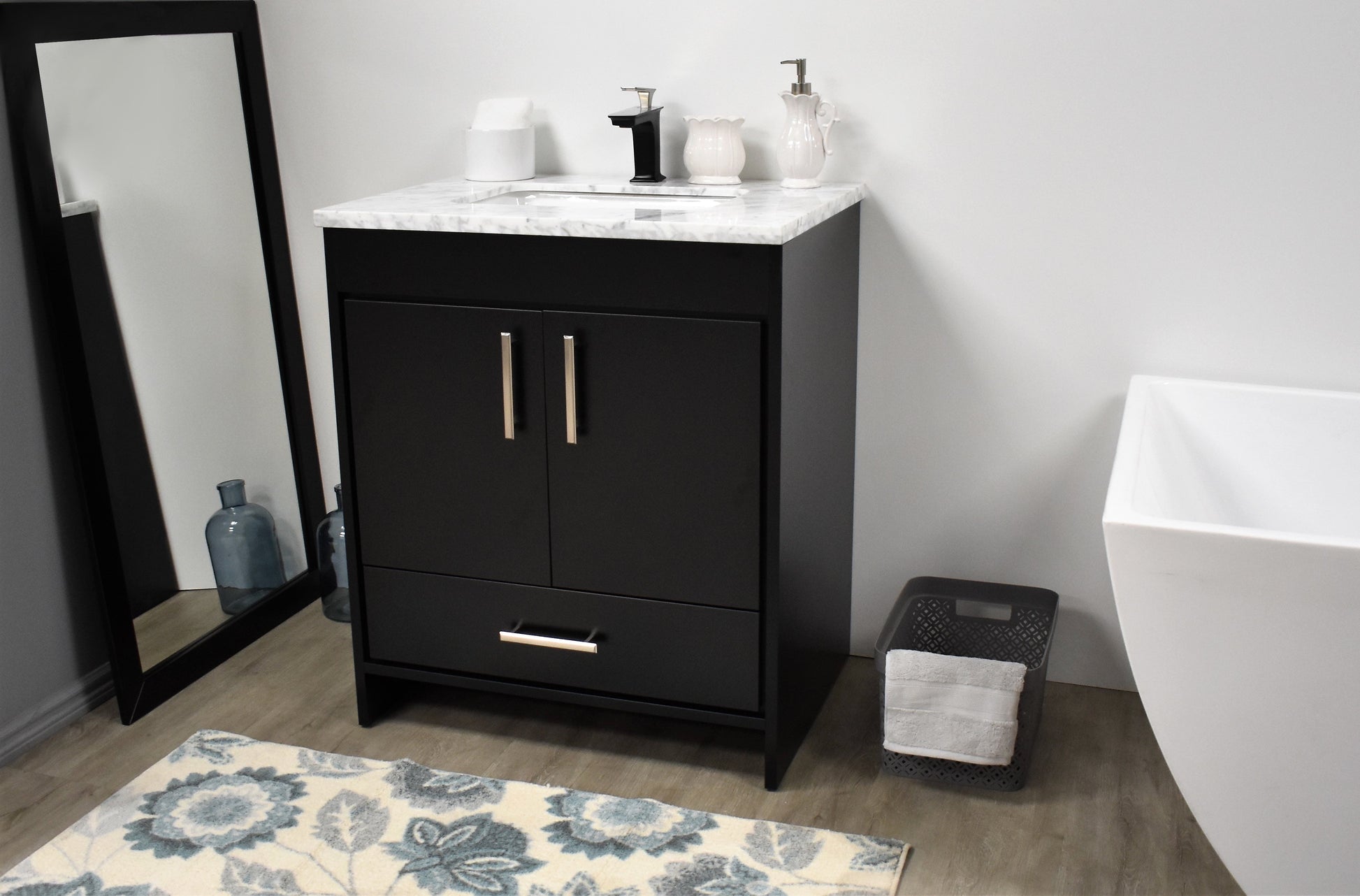 Volpa USA Capri 24" Modern Bathroom Black Vanity MTD-3524BK-1C C