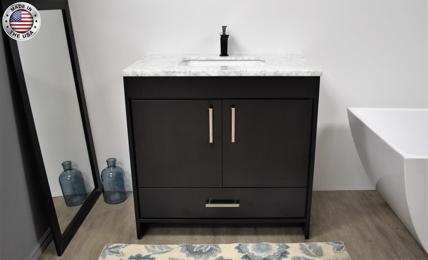 Volpa USA Capri 36" Modern Bathroom Vanity Black MTD-3536BK-1C