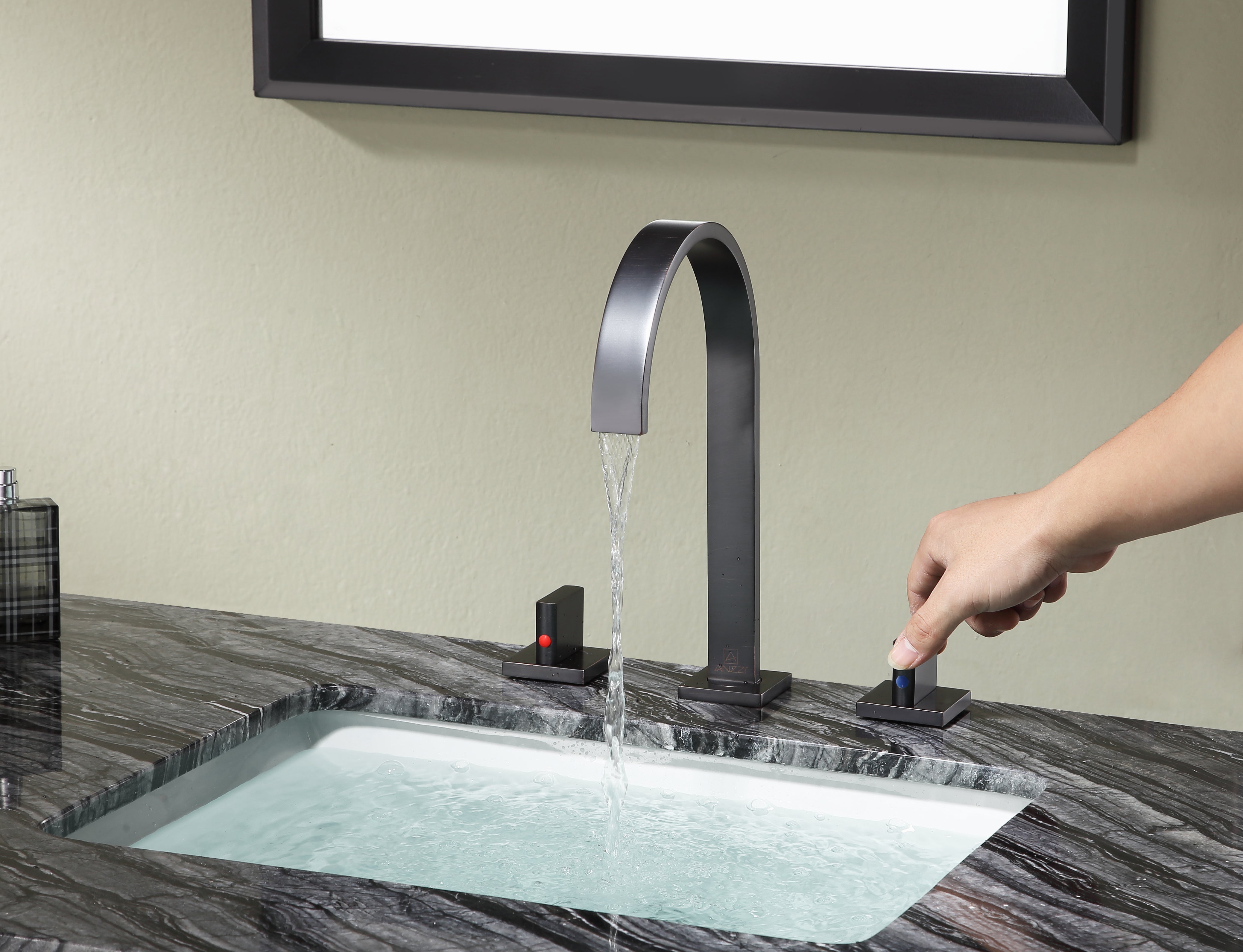 Sabre 8 in. Widespread 2-Handle Bathroom Faucet in Oil Rubbed Bronze