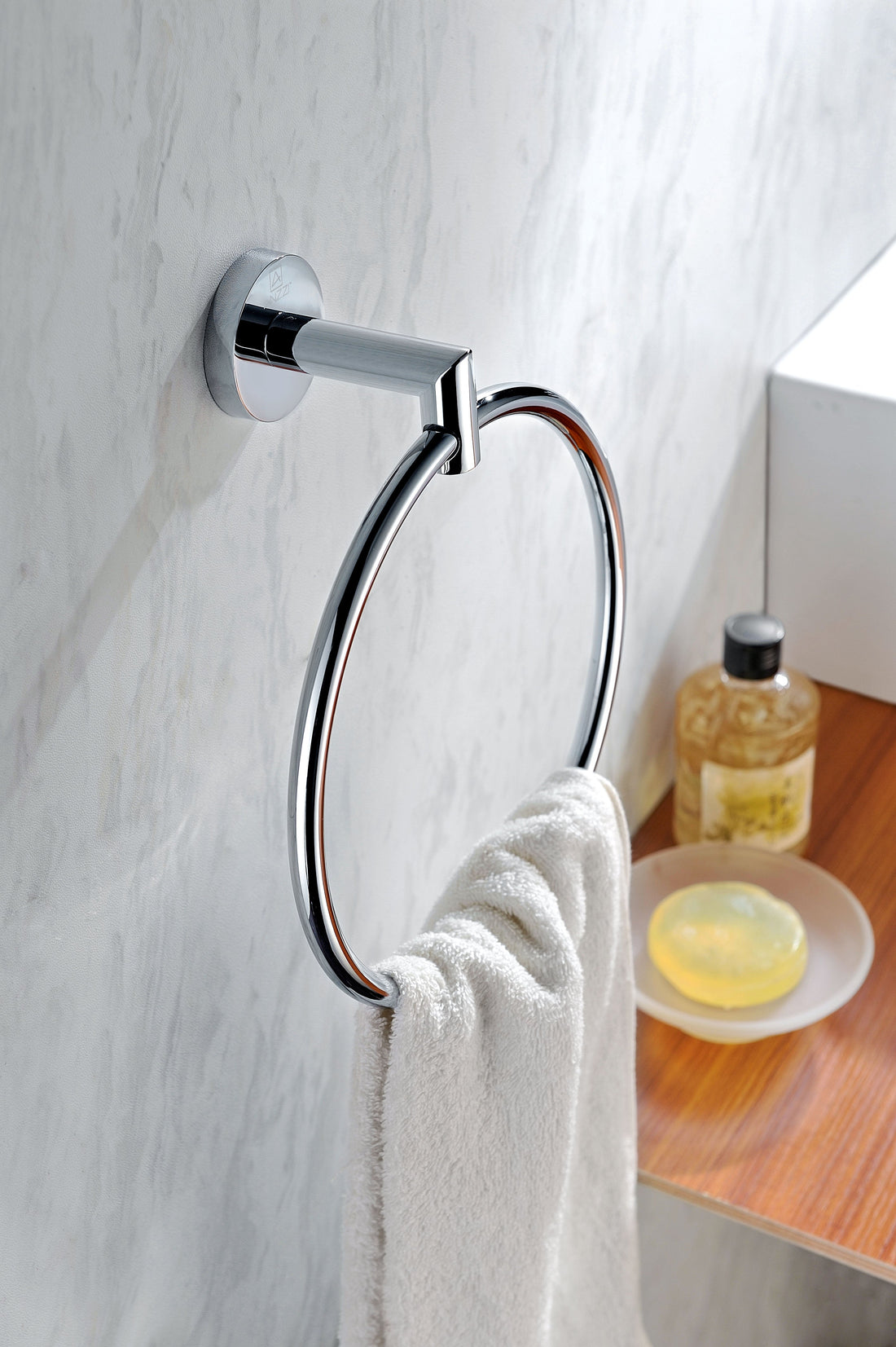 Caster 2 Series Towel Ring