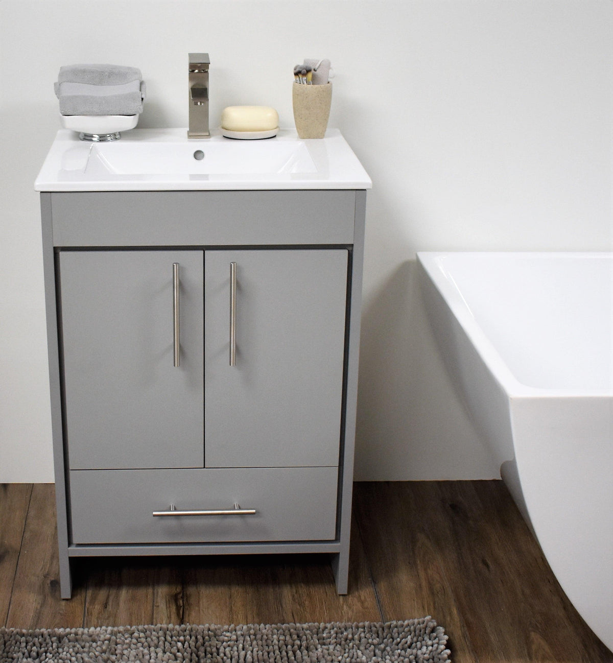 Volpa USA Pacific 24" Modern Soft Grey Bathroom Vanity MTD-3124G-14 