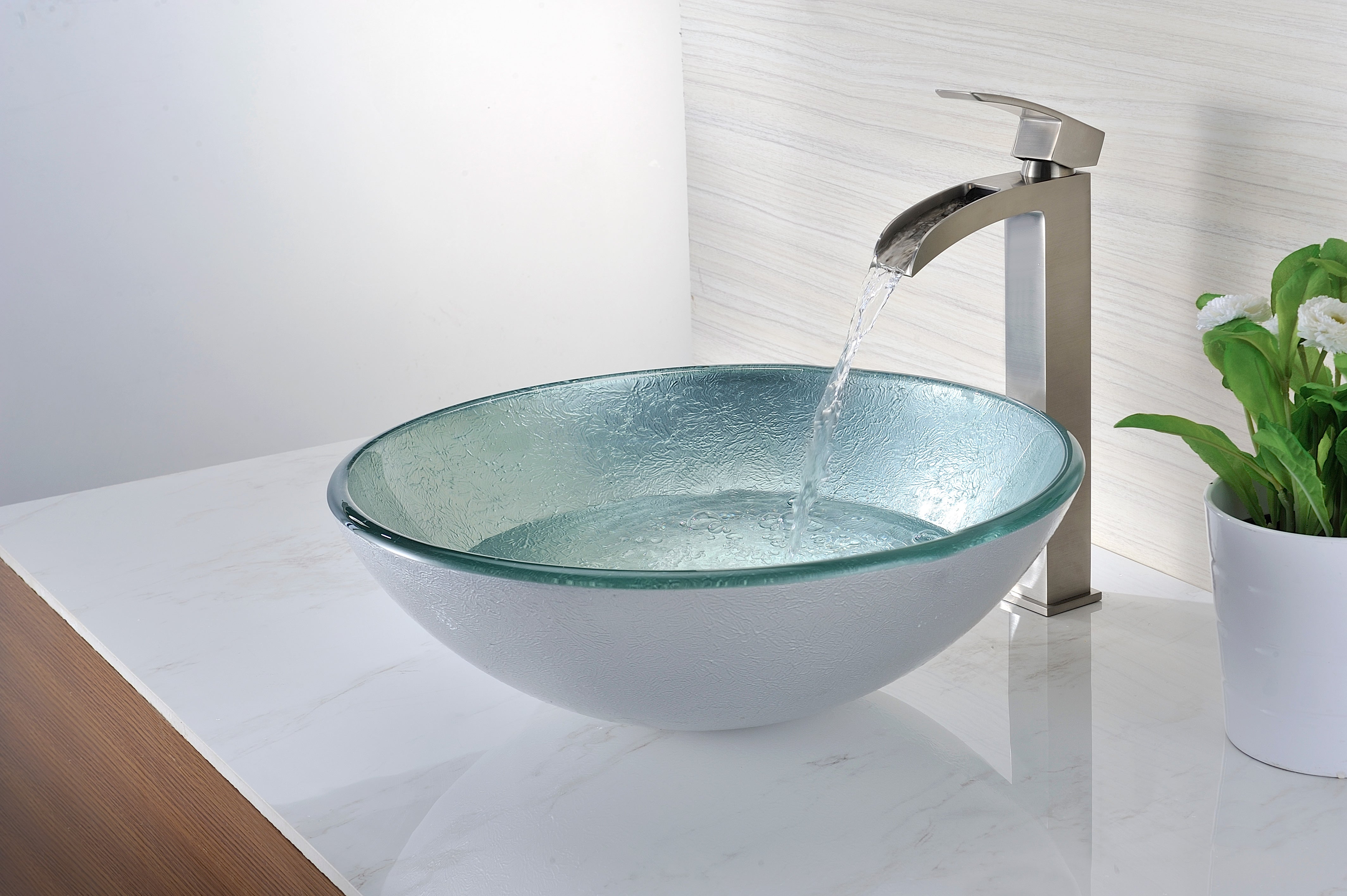 Spirito Series Deco-Glass Vessel Sink in Churning Silver