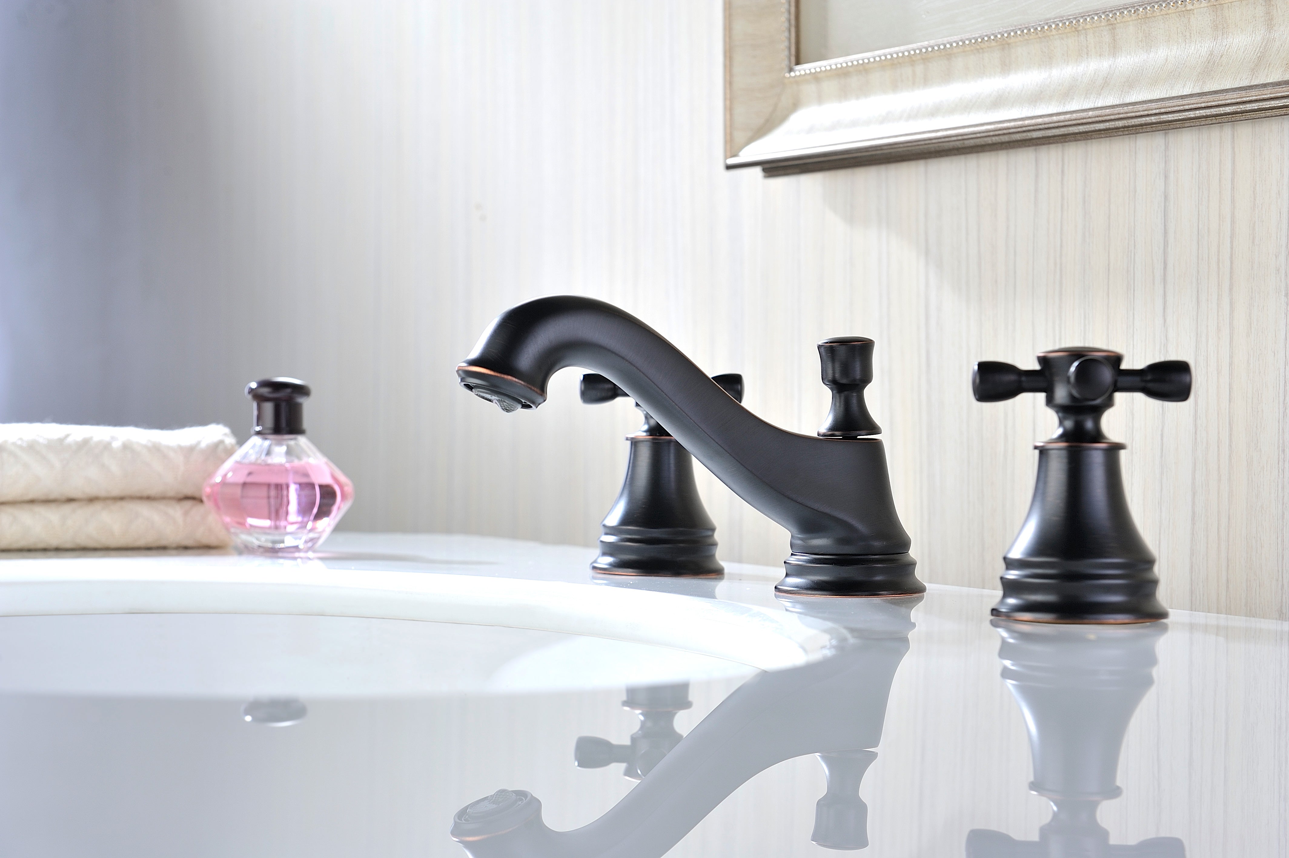 Melody Series 8 in. Widespread 2-Handle Mid-Arc Bathroom Faucet in Oil Rubbed Bronze