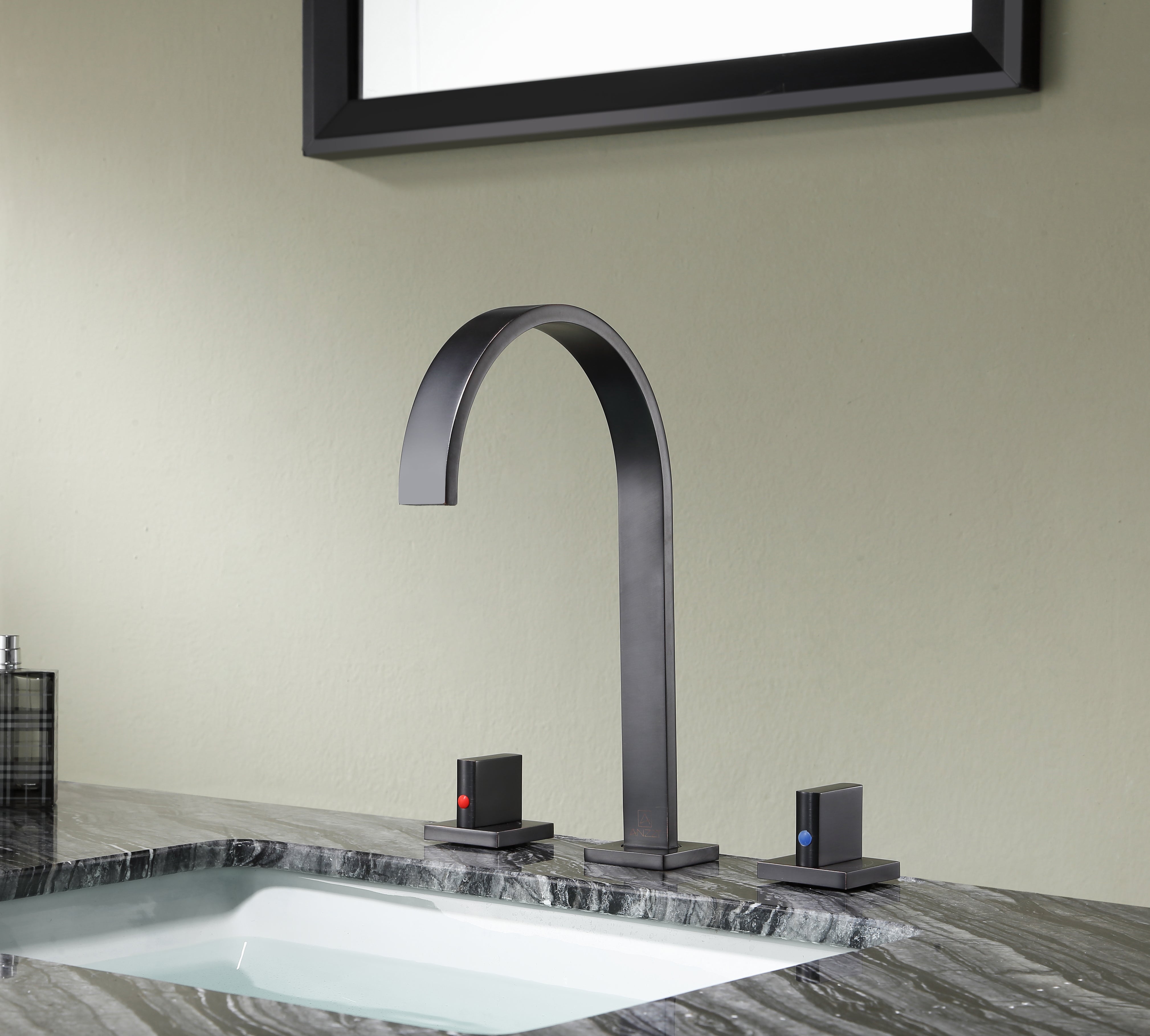 Sabre 8 in. Widespread 2-Handle Bathroom Faucet in Oil Rubbed Bronze