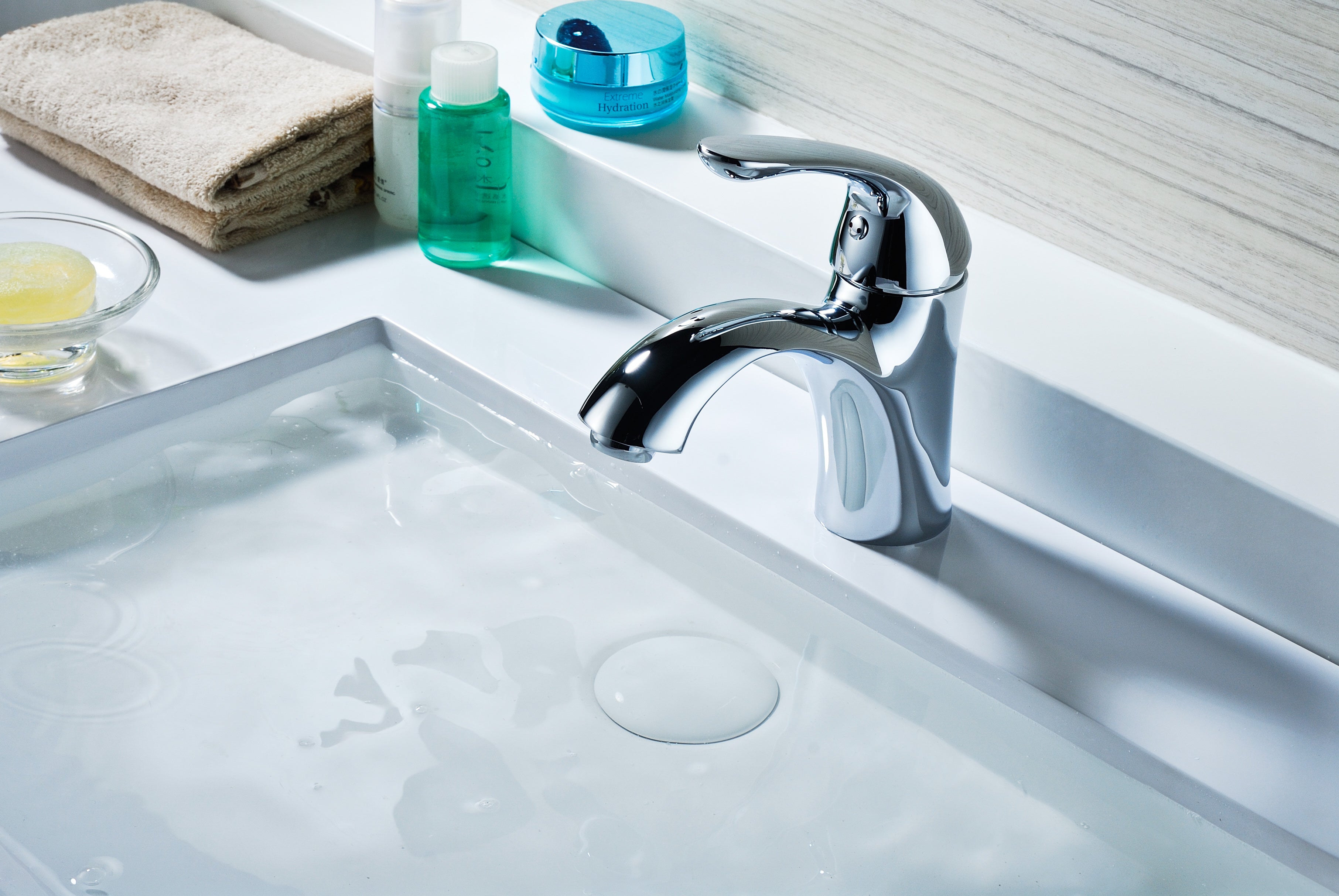 Clavier Series Single Hole Single-Handle Mid-Arc Bathroom Faucet